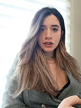 maliciaworld online show from 02-18-25, 05:10