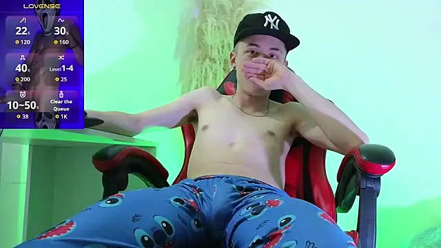 Elian Cooper online show from 09-25-25, 01:31