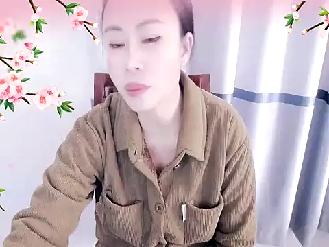 xiaoxuer online show from 12-04-24, 07:17
