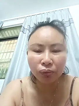 Snapshot of xiaoxuer chatting on 05-16-26, 03:14 xiaoxuer online show from 05-16-26, 03:14