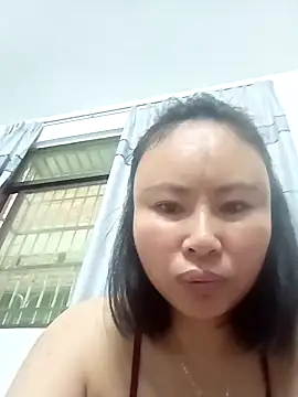 Snapshot of xiaoxuer chatting on 05-17-26, 03:26 xiaoxuer online show from 05-17-26, 03:26