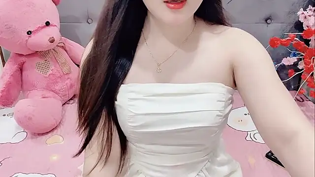 Funikio online show from 11-08-25, 02:17