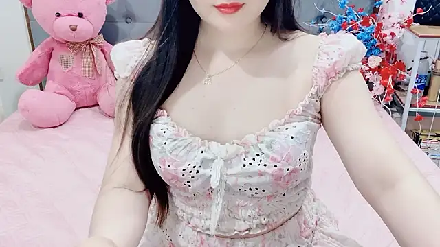 Funikio online show from 03-07-26, 02:47