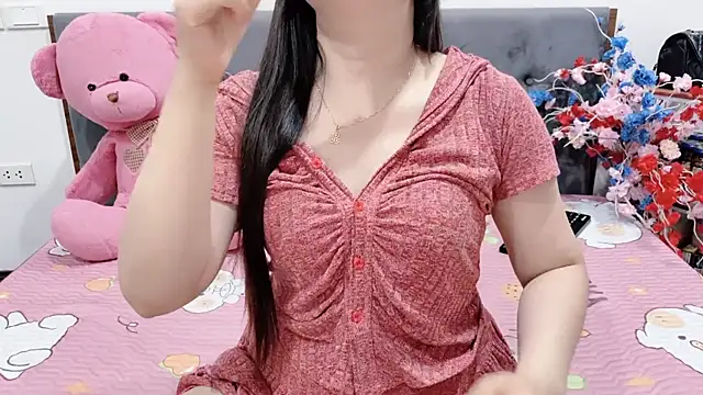 Funikio online show from 04-16-26, 01:56