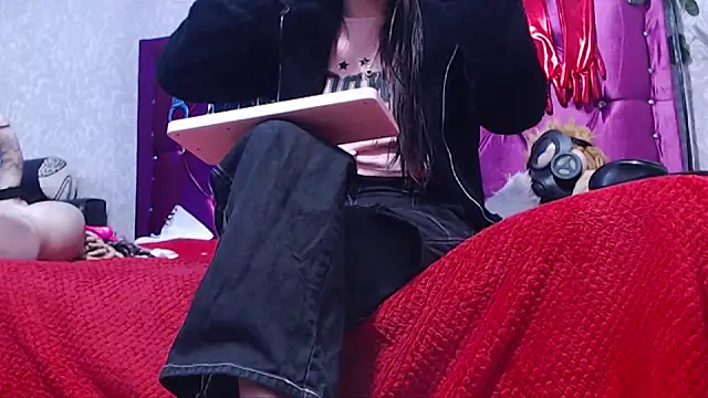 AyshaScott online show from 02-27-26, 12:49