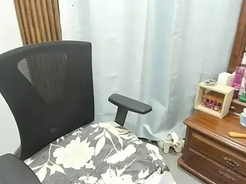 MonicaGarcia  online show from 06-09-26, 08:15