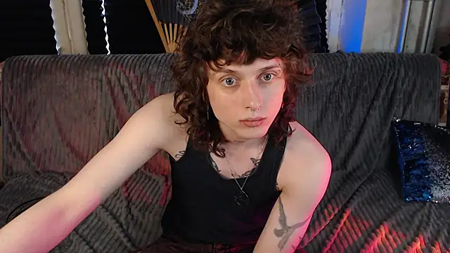 Snapshot of axxxturel chatting on 05-10-26, 07:46 axxxturel online show from 05-10-26, 07:46