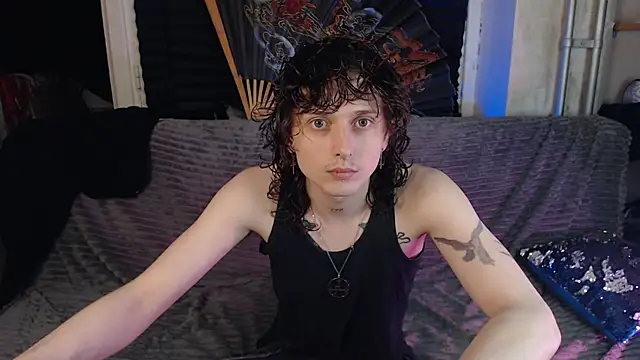 Snapshot of axxxturel chatting on 06-06-26, 08:57 axxxturel online show from 06-06-26, 08:57