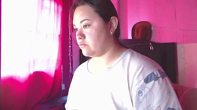 Snapshot of NikkiRous_ chatting on 05-02-26, 01:38 NikkiRous online show from 05-02-26, 01:38