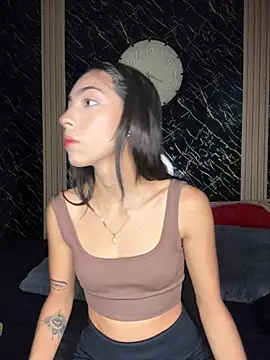 Ema azel online show from 01-05-25, 01:47