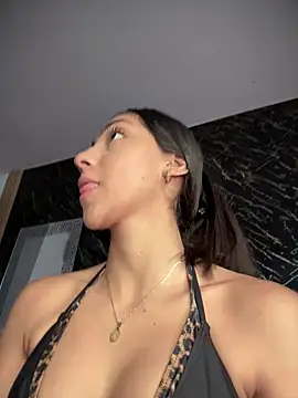 Ema azel online show from 11-22-25, 02:05