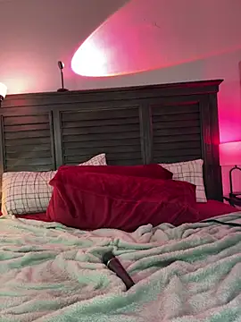 BrattyBae xo online show from 03-19-25, 01:10