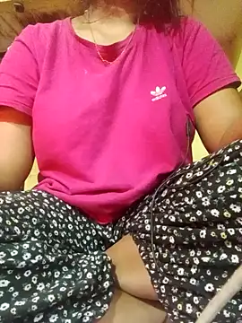 Snapshot of Im_Cute chatting on 12-27-24, 07:57 Im Cute online show from 12-27-24, 07:57