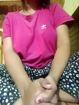 Snapshot of Im_Cute chatting on 01-06-25, 05:06 Im Cute online show from 01-06-25, 05:06