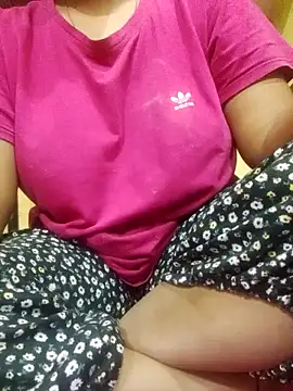 Snapshot of Im_Cute chatting on 01-26-25, 06:27 Im Cute online show from 01-26-25, 06:27