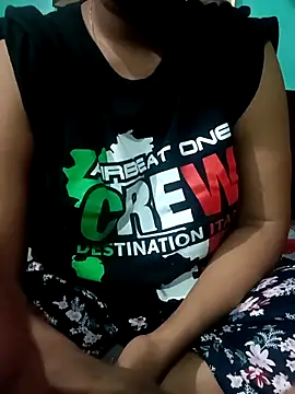 Snapshot of Im_Cute chatting on 09-15-25, 08:31 Im Cute online show from 09-15-25, 08:31