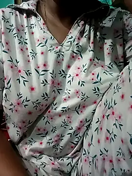 Snapshot of Im_Cute chatting on 09-29-25, 08:02 Im Cute online show from 09-29-25, 08:02