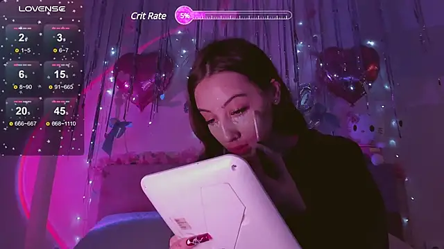 Snapshot of MelodyElf chatting on 03-06-25, 04:28 MelodyElf online show from 03-06-25, 04:28