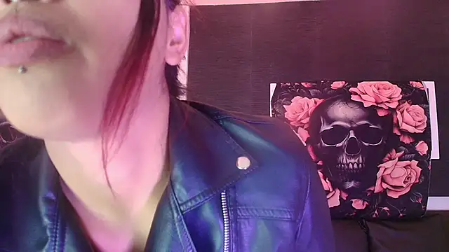 EvaaFoxxy1 online show from 02-26-26, 12:15