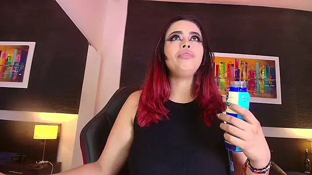 EvaaFoxxy1 online show from 06-03-26, 12:08