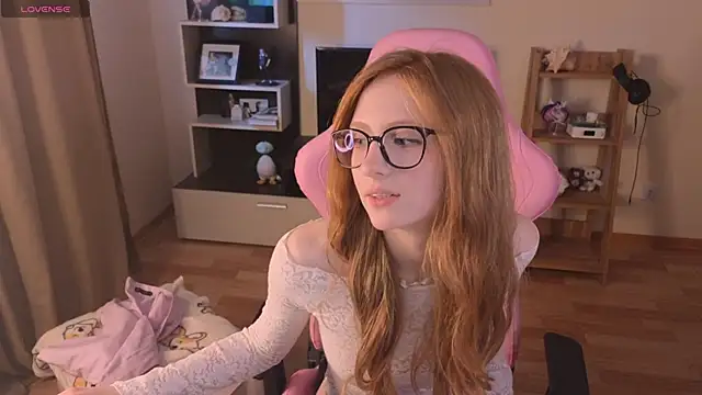 rara ruru online show from 03-16-25, 09:49