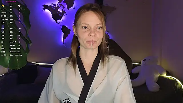 Snapshot of Sam_Klaus chatting on 02-16-26, 05:20 Sam Klaus online show from 02-16-26, 05:20