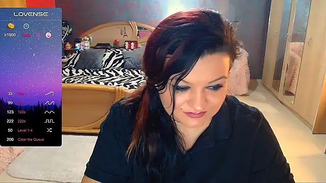 Snapshot of Ariellefoxy chatting on 12-16-24, 07:04 Ariellefoxy online show from 12-16-24, 07:04