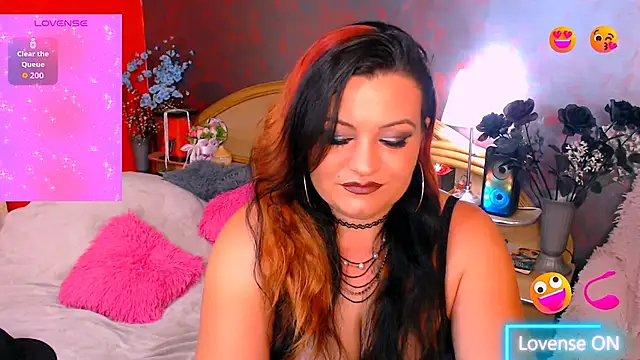 Snapshot of Ariellefoxy chatting on 06-01-26, 05:47 Ariellefoxy online show from 06-01-26, 05:47