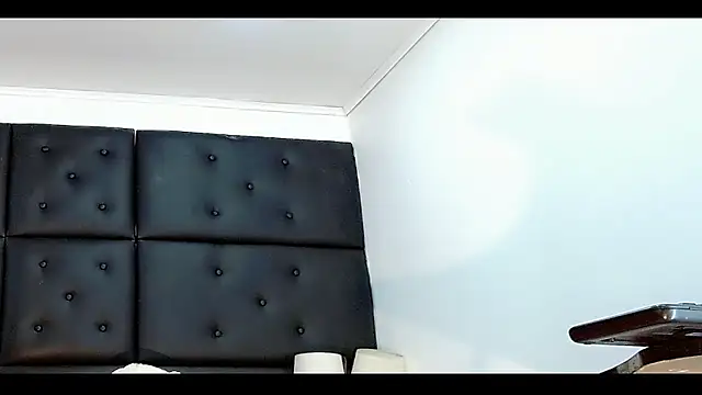 Snapshot of Daniela_Pink_ chatting on 05-10-26, 08:03 Daniela Pink online show from 05-10-26, 08:03