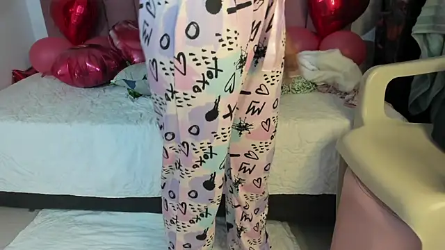 Tahira 21  online show from 02-13-26, 09:00