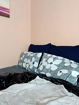 Fantasy1976 online show from 01-12-26, 05:51