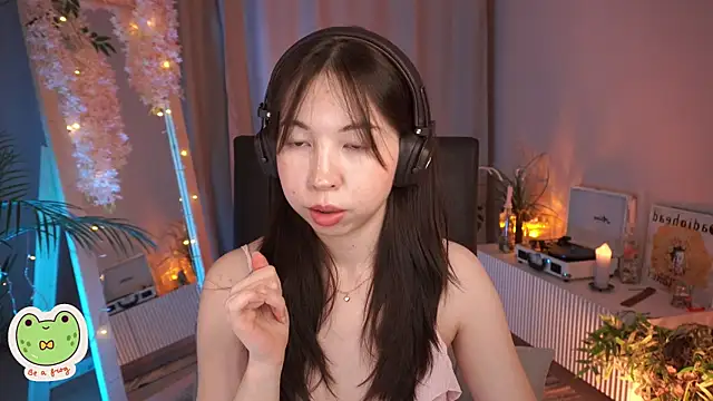 Sarah Son online show from 03-09-25, 05:22