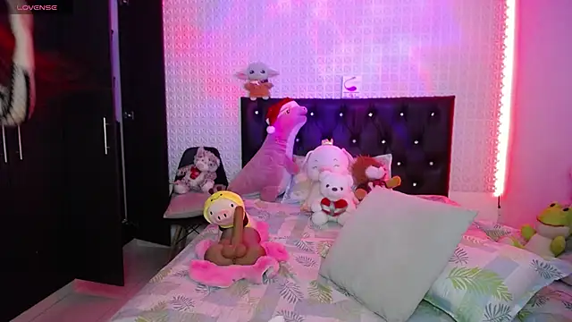 redgirlofficial online show from 12-27-24, 11:53