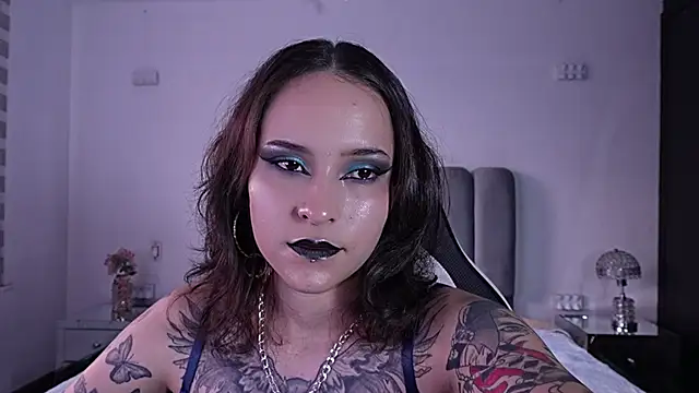 AnnyThompson  online show from 03-06-26, 09:44