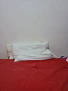 Snapshot of altinya chatting on 07-07-26, 10:14 altinya online show from 07-07-26, 10:14