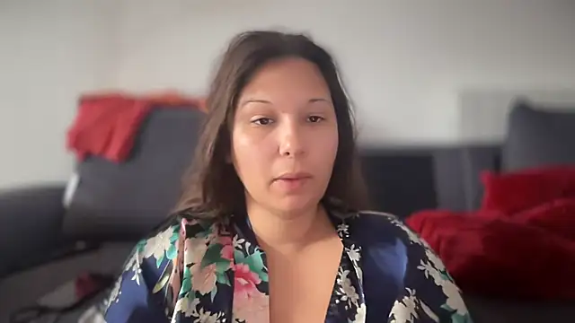 minette-sexy online show from 09-10-25, 08:14