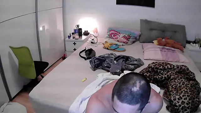 Kiss me2507 online show from 01-04-25, 04:00