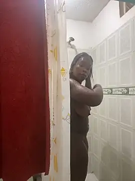 keilysofia online show from 10-14-25, 05:03