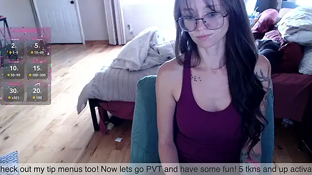 Plantbabeee online show from 10-01-25, 05:08