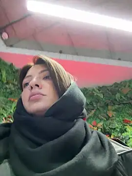 BabeRainbow online show from 02-10-25, 09:14