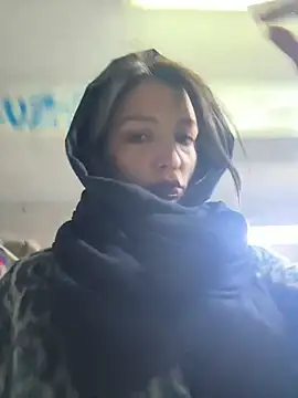 BabeRainbow online show from 02-26-25, 09:42