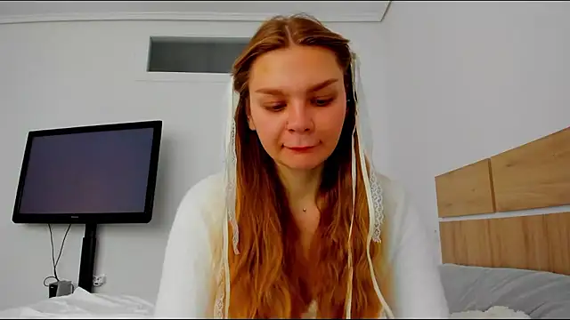 Molly sweetie online show from 04-02-26, 06:22