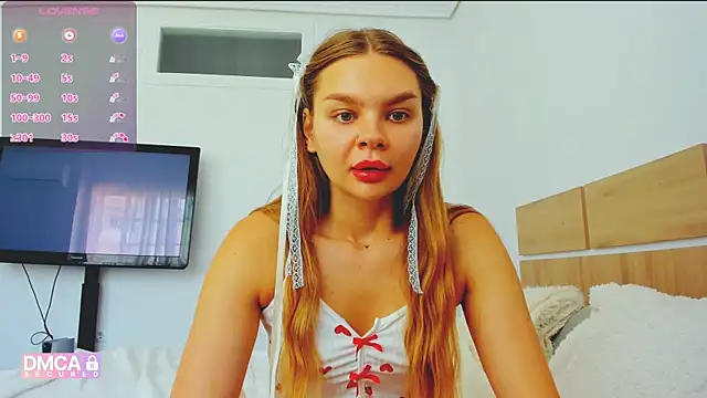 Molly sweetie online show from 05-31-26, 07:15