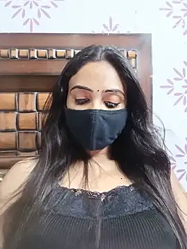 Snapshot of Yours-Bebo chatting on 07-21-26, 07:05 Yours-Bebo online show from 07-21-26, 07:05
