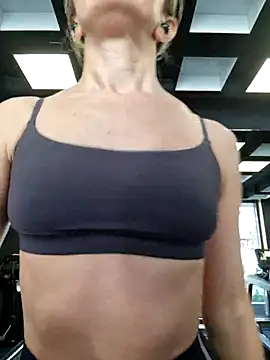 Snapshot of Miss____Mia_ chatting on 02-12-25, 11:51 Miss    Mia  online show from 02-12-25, 11:51