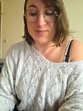 minierose online show from 02-15-26, 12:03