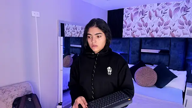 GiselOrtiz online show from 07-17-26, 10:44