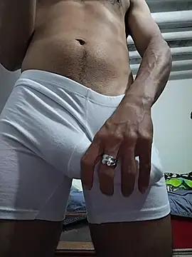 Snapshot of Danielitohot23cm chatting on 12-17-25, 09:43 Danielitohot23cm online show from 12-17-25, 09:43