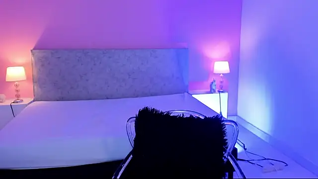 BlakmillerrGilson online show from 09-27-25, 07:52