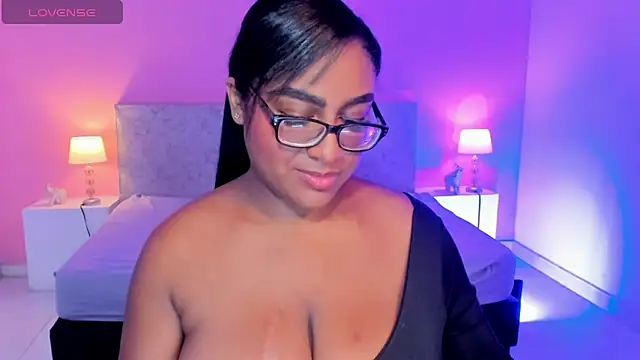 BlakmillerrGilson online show from 10-24-25, 07:54